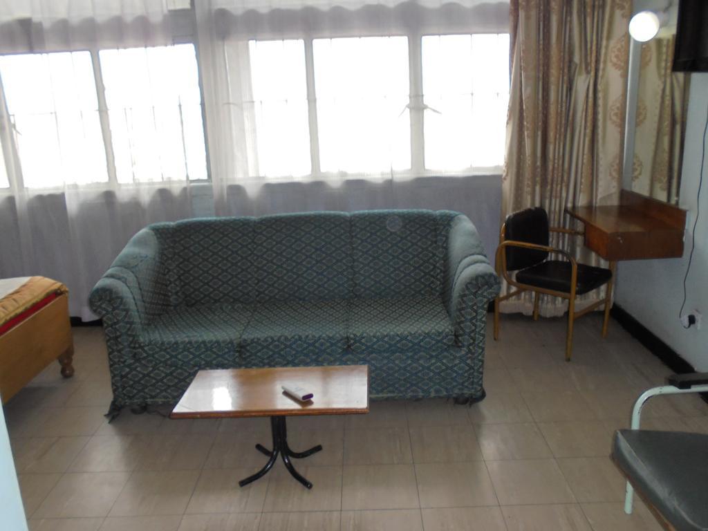 Karibu Hotel Найроби Екстериор снимка